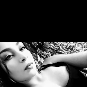 Meet your Posher, Liz